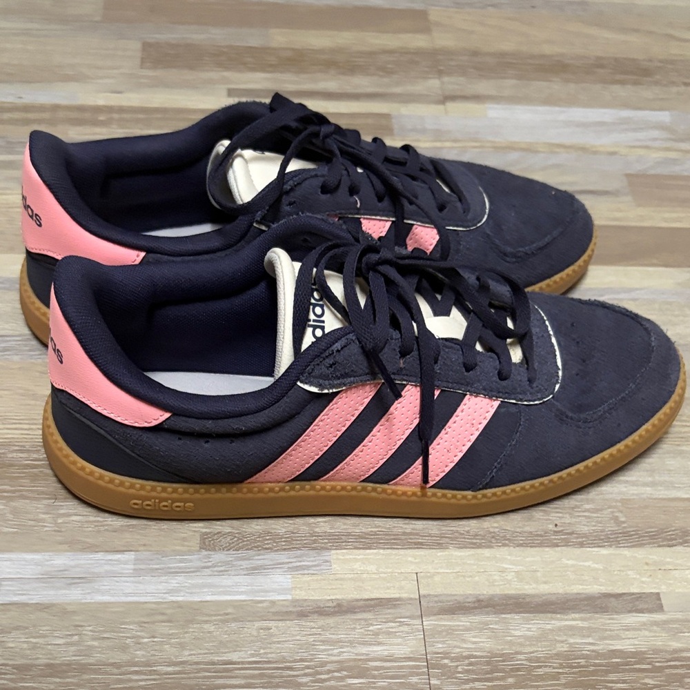 Adidas Women's Navy and Pink Sneakers
